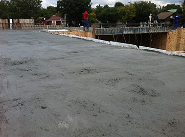 Rib and block beam system used in concrete slab construction